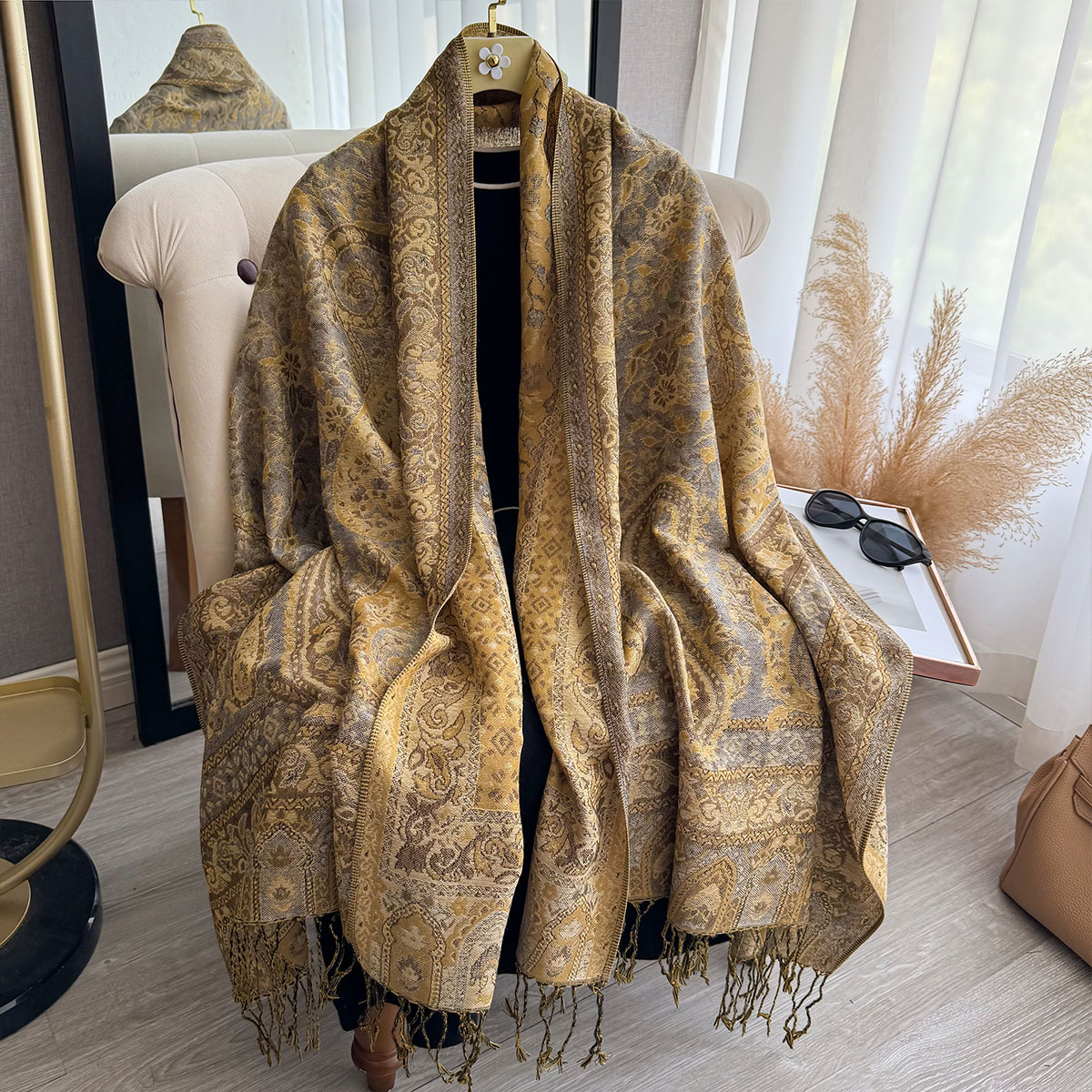 New Ethnic Fashion - 2025 태슬 블랭킷 디자인 에스닉 스타일